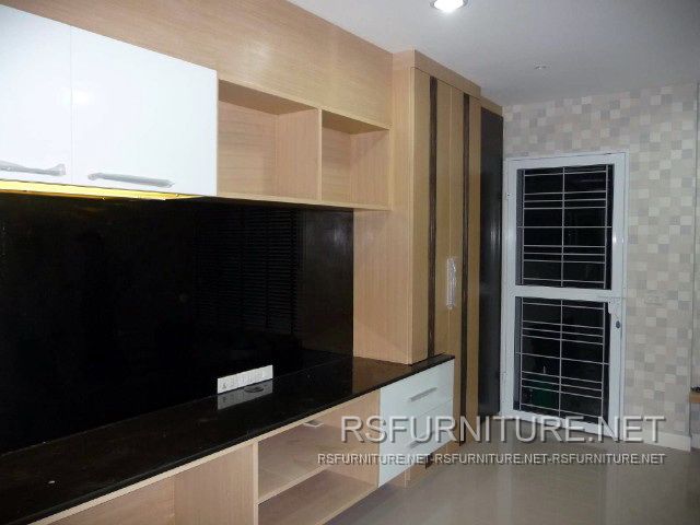 สิรสาทาวน์โฮม บิ้วอิน ห้องนั่งเล่น ตู้โชว์ ตู้ทีวี 4