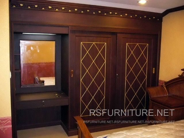 ตู้เสื้อผ้า บิลท์อิน 1